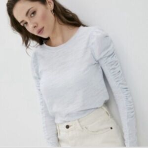 Free People We The Free Long Sleeve‎ Natasha Ruched T-Shirt Size Small Blue Top